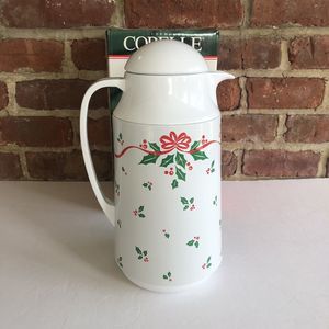 Corelle Compatibles “Winter Holly” 1 Quart Vintage 1994 Thermal Server #6015825